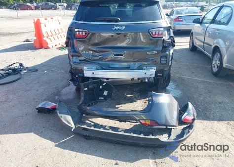 2023 Jeep Compass Latitude Lux Fwd from USA, damaged, VIN 3C4NJDFN4PT521605